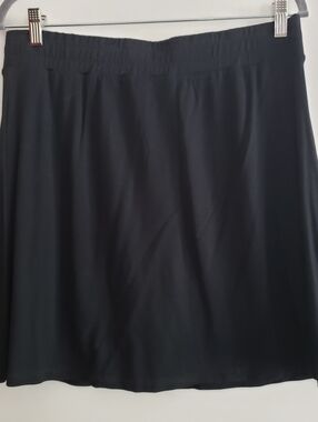 Isaac Mizrahi Scort, Size M, Black, Not Used